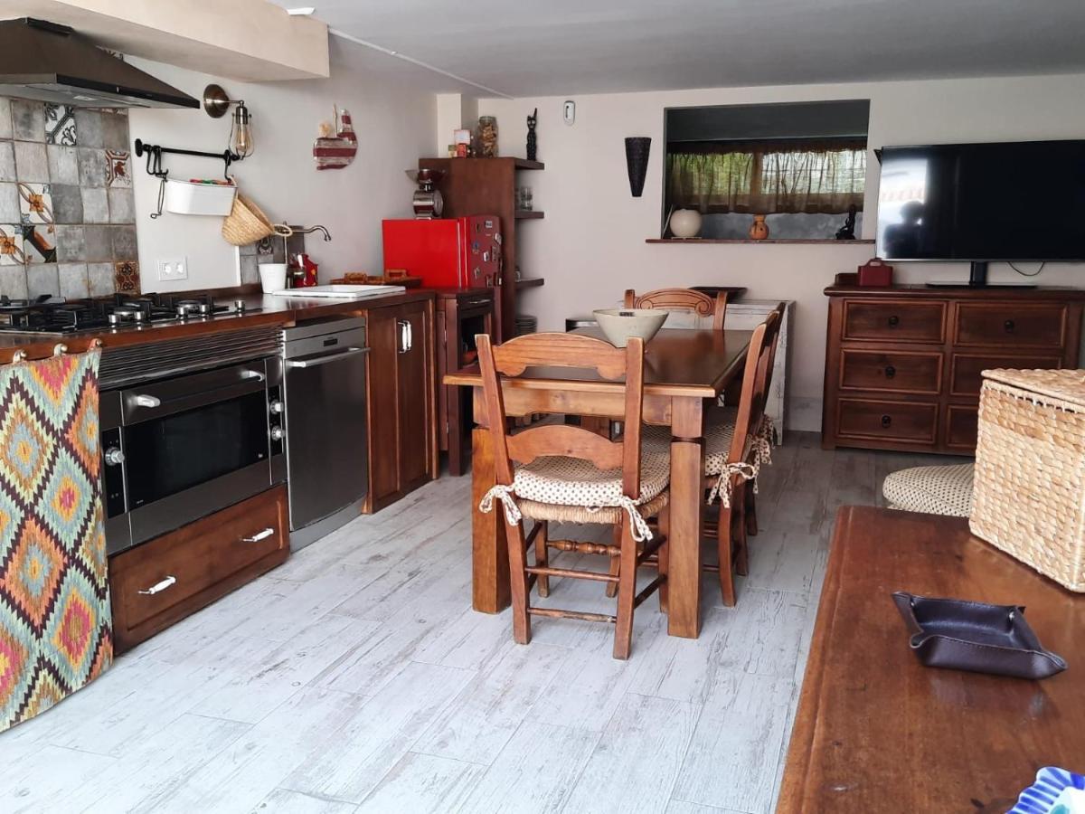 Un Apartamento Vacacional Con Detalles De Un Hogar Mairena del Aljarafe Dış mekan fotoğraf